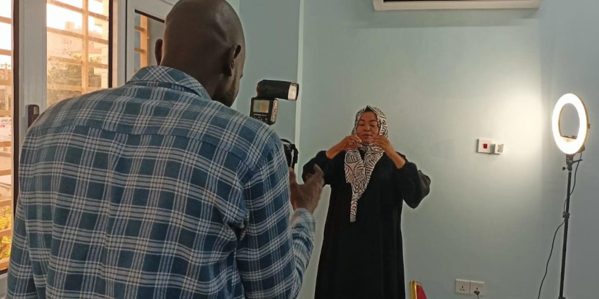 Una plataforma web para la enseñanza de la lengua de signos en árabe sudanés